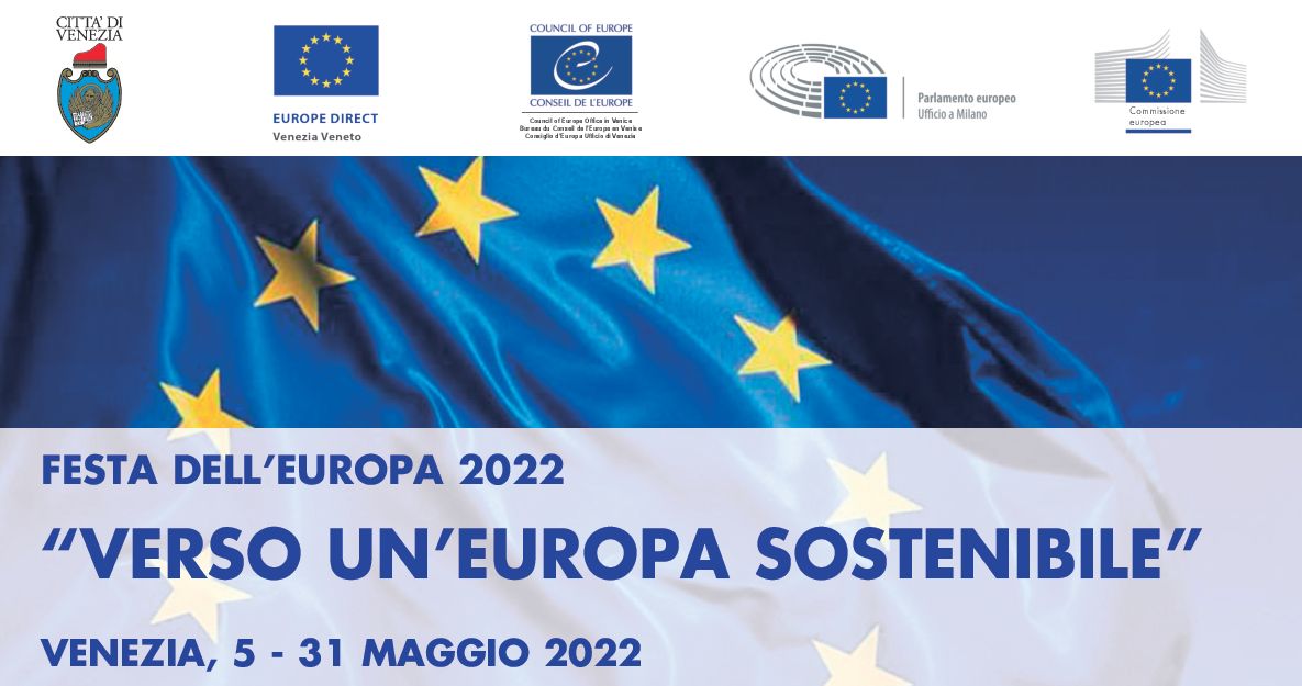 logo festa europa 2022 bandiera con stelle gialle e titolo evento logo festa europa 2022 bandiera con stelle gialle e titolo evento