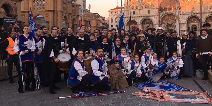 Un gruppo di partecipanti al Carnevale di Venezia Festa delle Marie: una foto della rievocazione storica