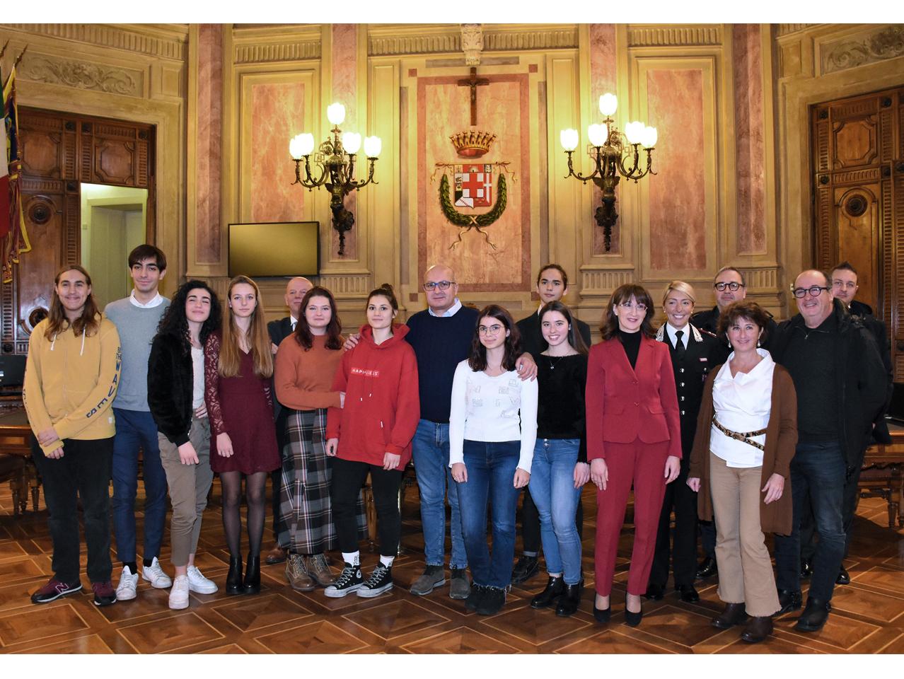 Foto dei partecipanti all'incontro