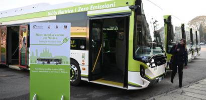 inaugurazione 12 mezzi elettrici Buitalia Veneto inaugurazione 12 mezzi elettrici Buitalia Veneto