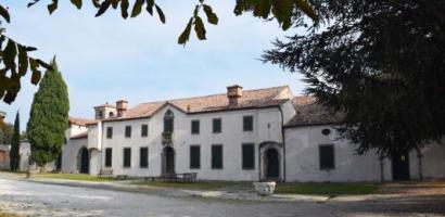 img facciata villa beatrice